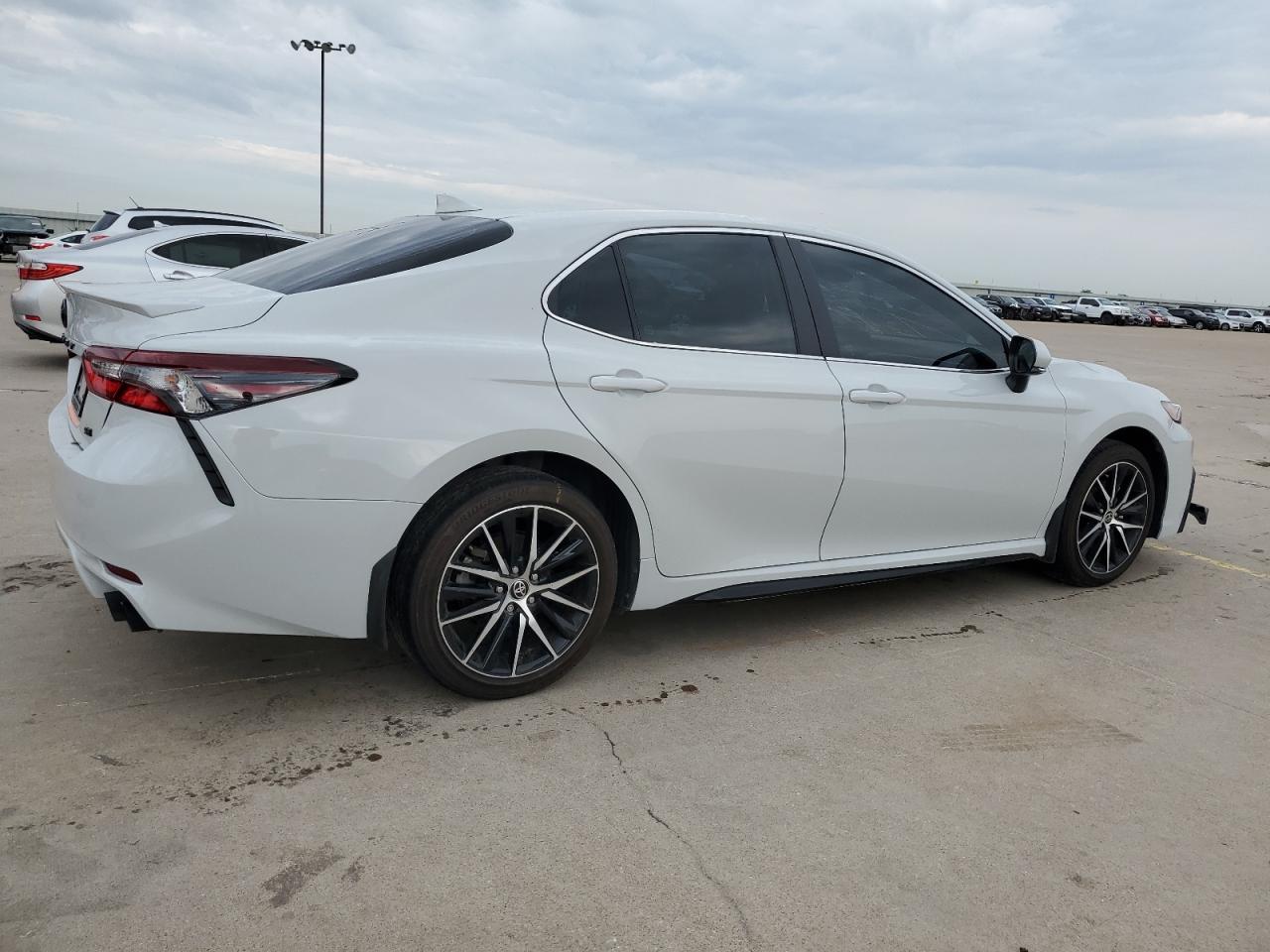 4T1G11AK8NU017531 TOYOTA CAMRY 2022
