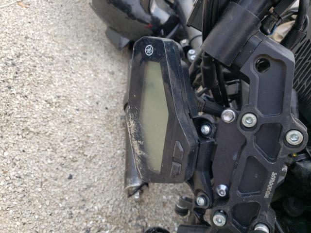 2016 YAMAHA FZ09 JYARN33E7GA009859