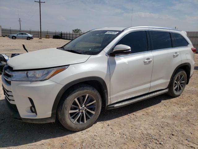 2017 Toyota Highlander SE