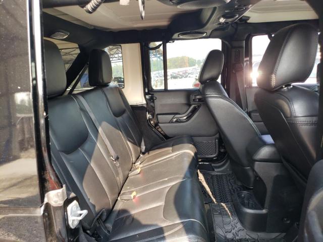 1C4BJWEG6EL302560 Jeep Wrangler Unlimited Sahara
