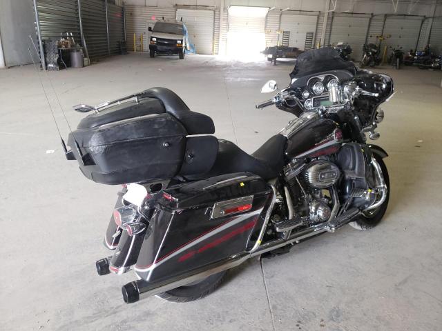 2006 HARLEY-DAVIDSON FLHTCUSE - 1HD1PRE106Y954925