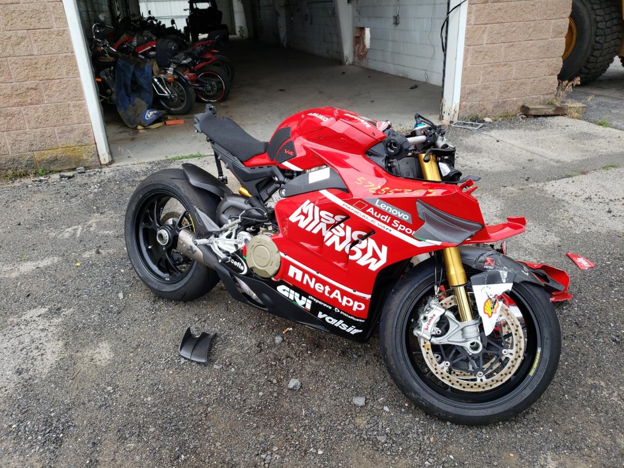 Ducati автомобиль