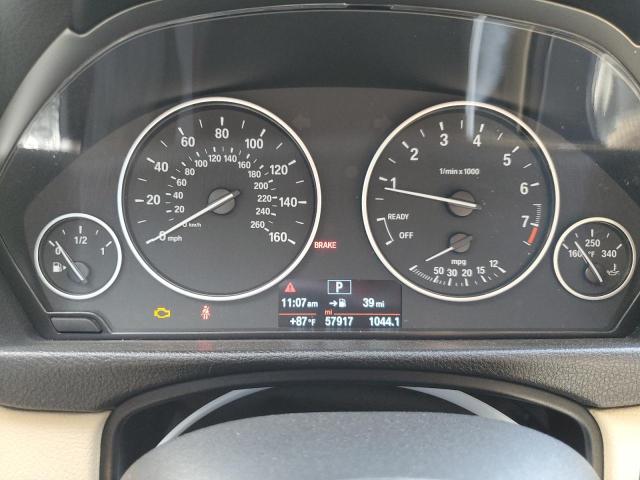 WBA8A3C50JA358667 BMW 320 XI