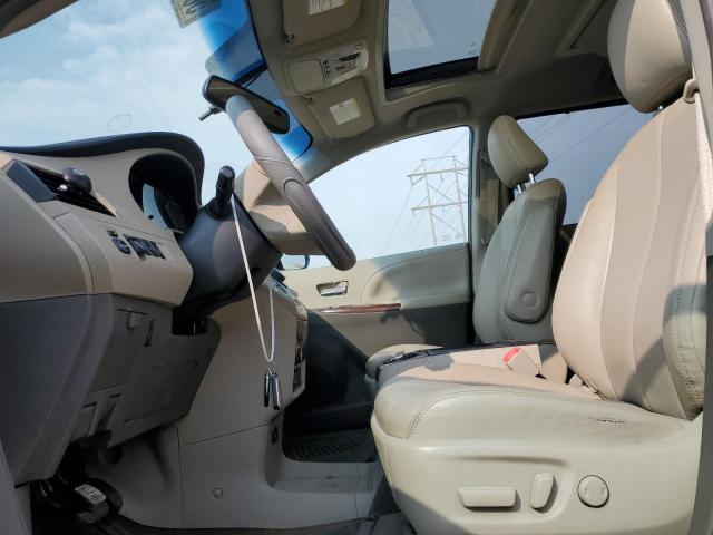 5TDDK3DC3ES079282 Toyota SIENNA XLE