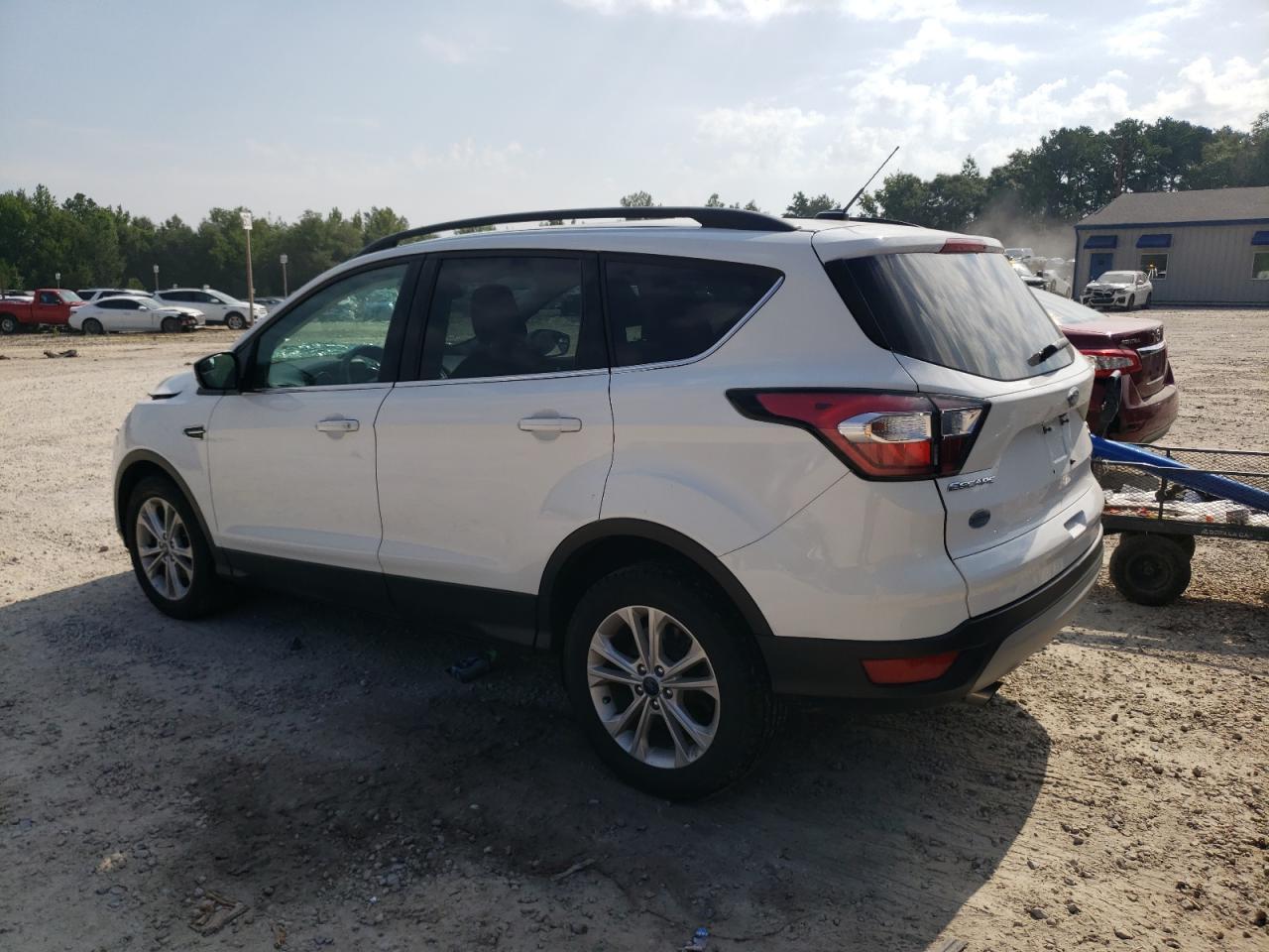 1FMCU0GDXJUB75629 FORD ESCAPE 2018