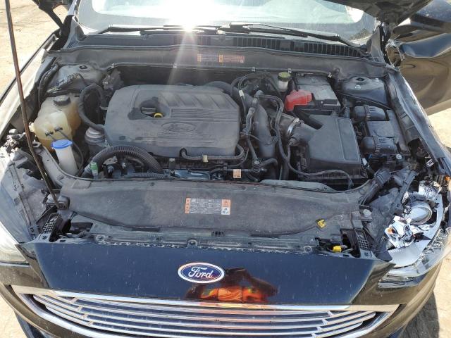 3FA6P0HD4HR377722 Ford FUSION SE