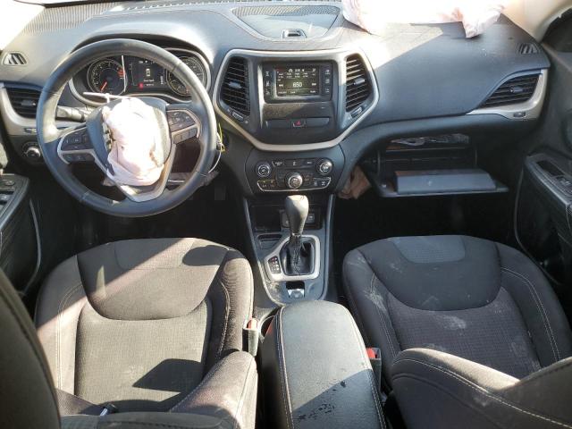 1C4PJLCB8HW517517 Jeep Cherokee Latitude