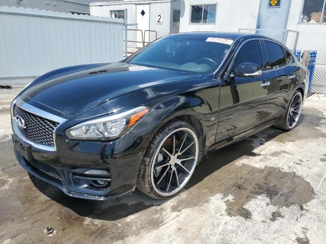 2015 INFINITI Q70 3.7