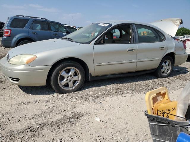 2004 Ford Taurus SE