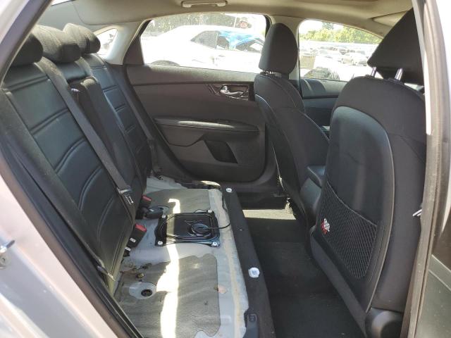 3KPF34AD6KE023092 KIA Forte Gt Line