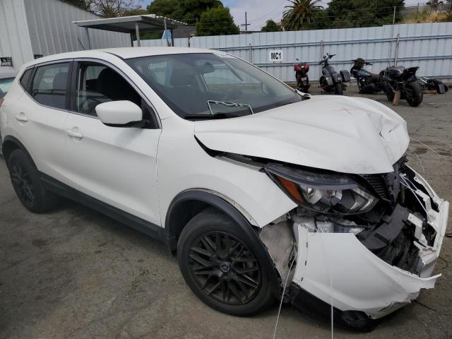 JN1BJ1CP1HW008558 Nissan Rogue Sport S