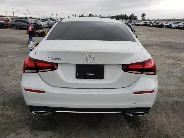 W1K3G4EB9NJ336828 Mercedes-Benz A 220