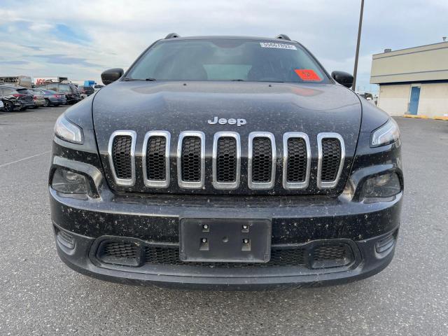 1C4PJMAB9GW109857 Jeep Cherokee Sport