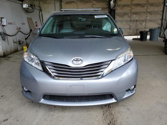 5TDYK3DC0FS668504 Toyota SIENNA XLE