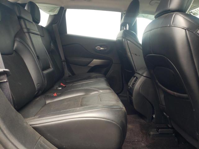 1C4PJMLXXKD231009 Jeep Cherokee Latitude Plus