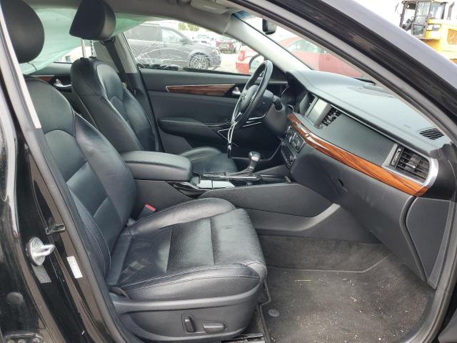 2017 KIA CADENZA PR - KNALB4J17H5048922