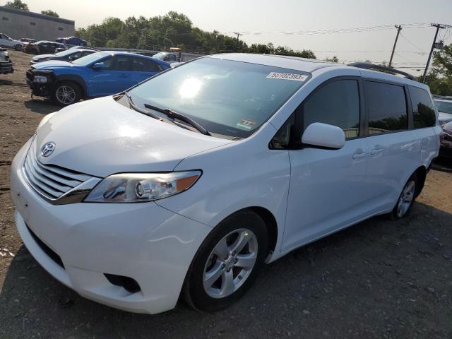 5TDKK3DC6FS584726 2015 TOYOTA SIENNA, photo no. 1