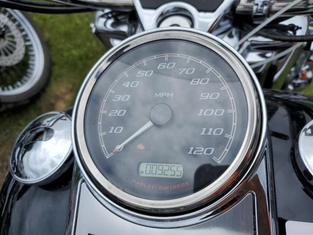 2019 HARLEY-DAVIDSON FLHR - 1HD1FBC10KB674173