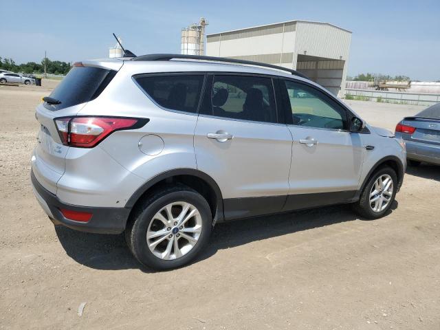 1FMCU9GD2JUB25621 Ford ESCAPE SE