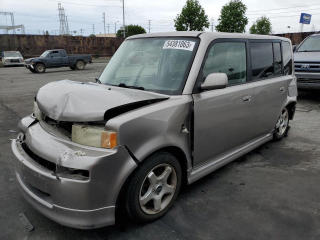 2005 Scion xB 