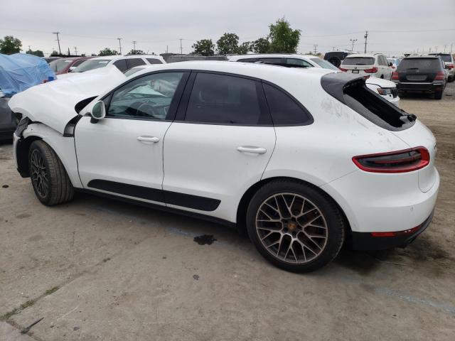 VIN WP1AA2A54JLB15156 2018 Porsche Macan no.2