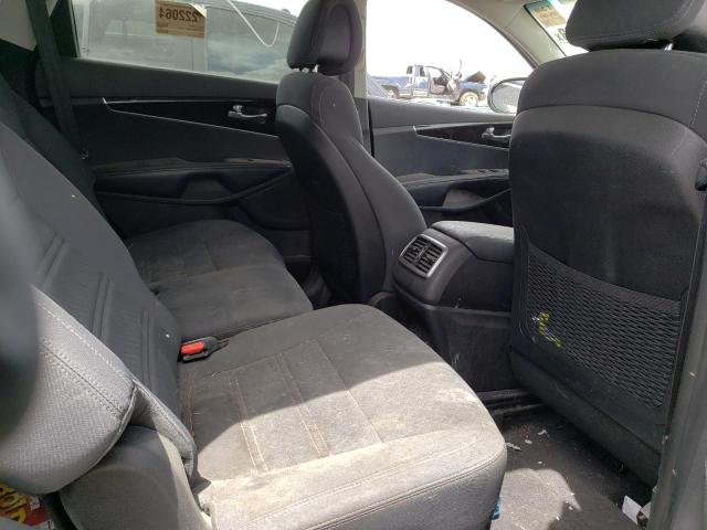 5XYPGDA58GG110598 KIA SORENTO LX