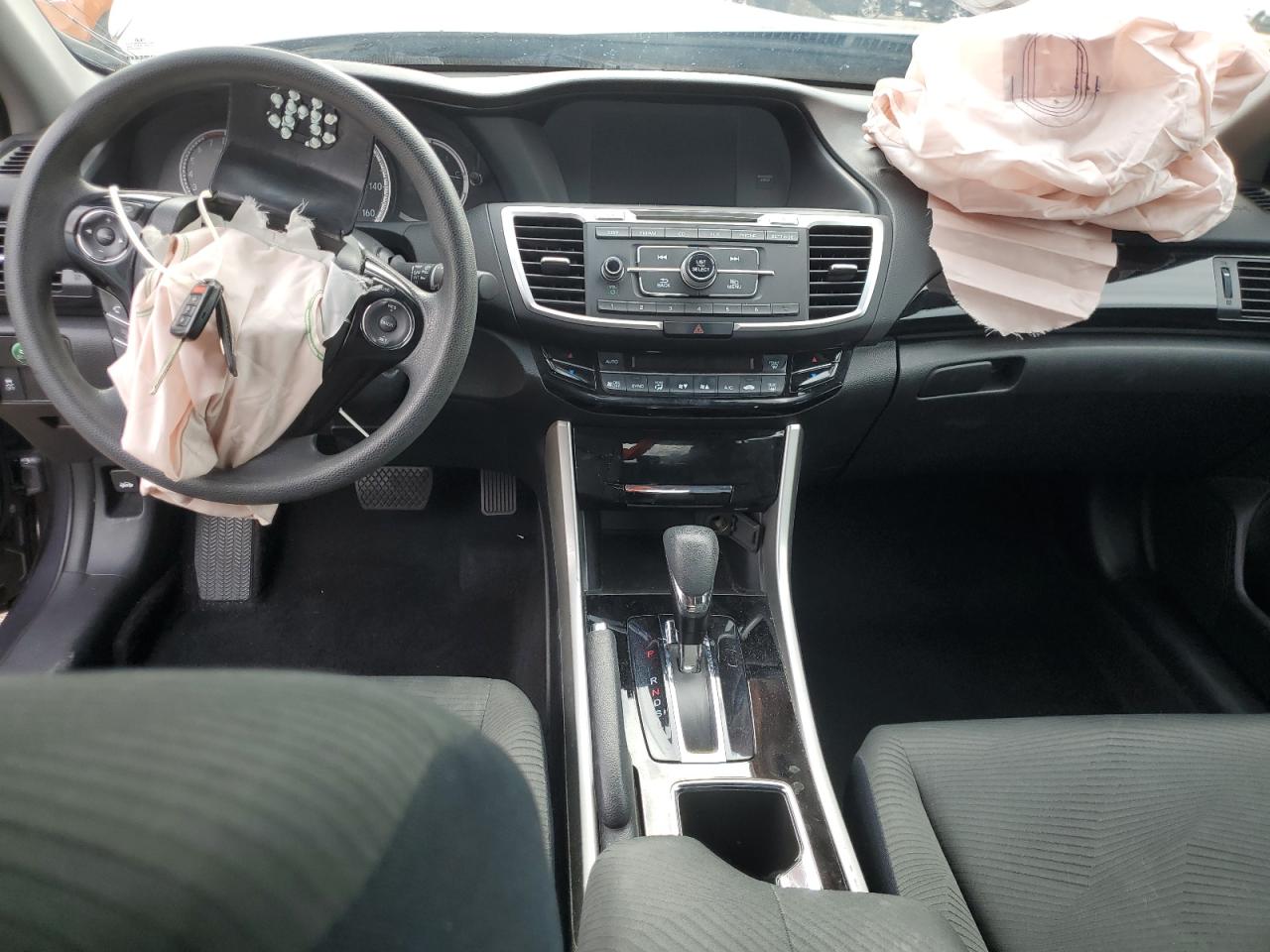 1HGCR2F3XHA251132 HONDA ACCORD 2017