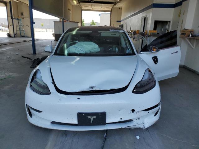5YJ3E1EB8JF067141 Tesla MODEL 3