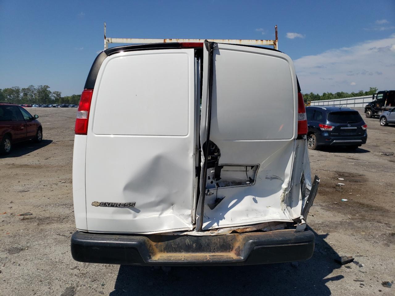1GCWGBFG0L1220582 CHEVROLET EXPRESS 2020