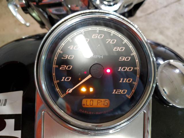 2017 HARLEY-DAVIDSON FLHR - 1HD1FBC13HB671955