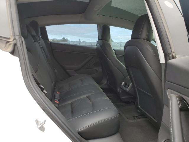 5YJ3E1EB1JF187539 Tesla MODEL 3