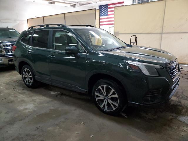  SUBARU FORESTER 2022 Зелений