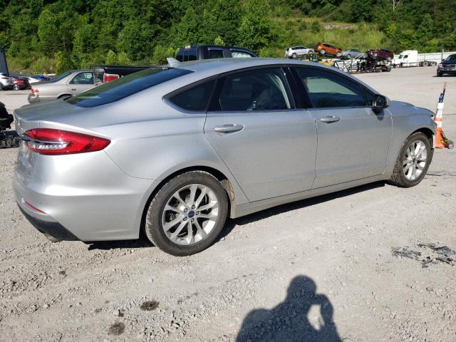 3FA6P0HD9KR275534 Ford Fusion SE 3