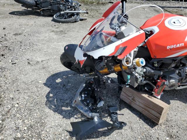 2018 DUCATI SUPERBIKE - ZDM14B1W7JB008369