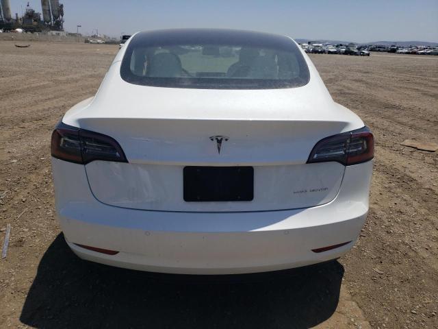 5YJ3E1EB0NF139102 Tesla MODEL 3