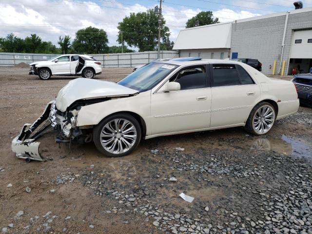 2010 Cadillac DTS Luxury Collection