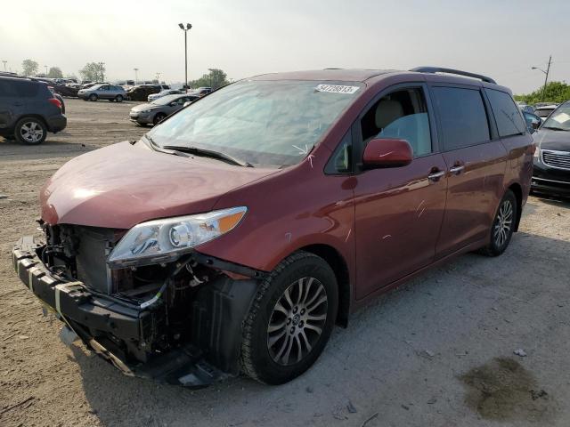 2019 Toyota Sienna XLE