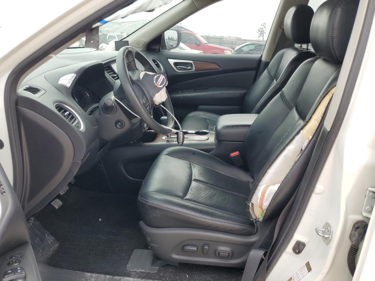 5N1DR2MN8HC670667 NISSAN PATHFINDER 2017