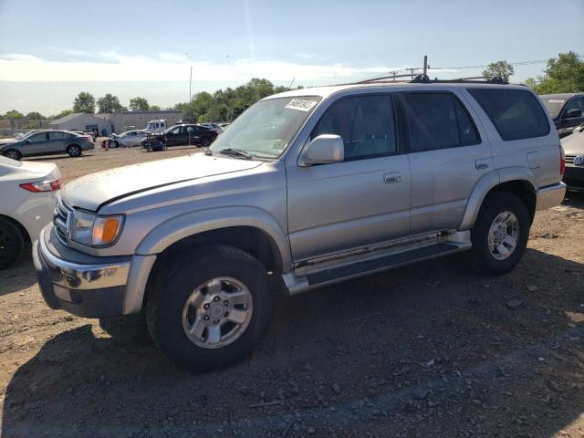 2000 Toyota 4Runner SR5