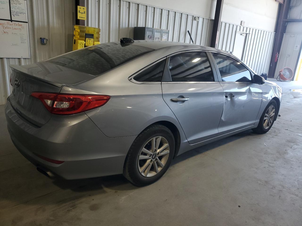 5NPE24AF8GH400881 HYUNDAI SONATA 2016