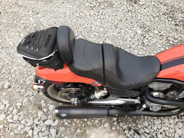 2005 HARLEY-DAVIDSON VRSCB 1HD1HBZ155K802204