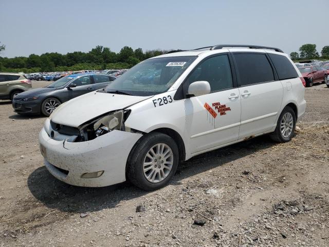 2010 Toyota Sienna XLE