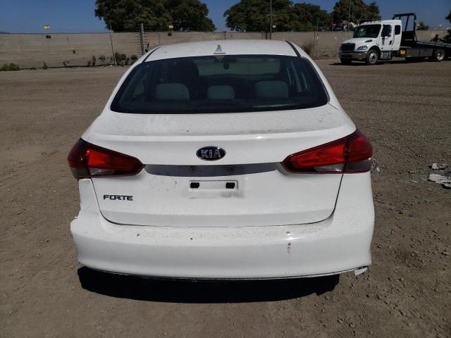 3KPFK4A74JE240832 KIA FORTE LX