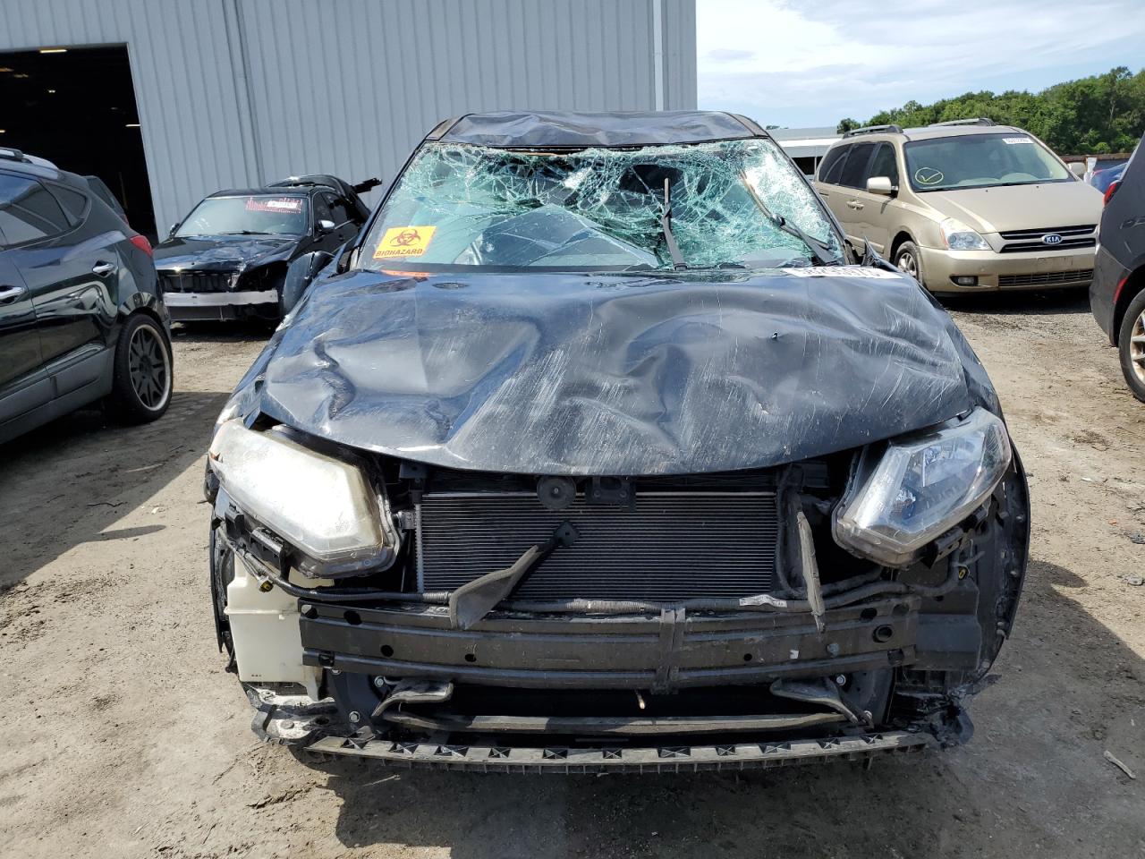 KNMAT2MT3GP603215 NISSAN ROGUE 2016