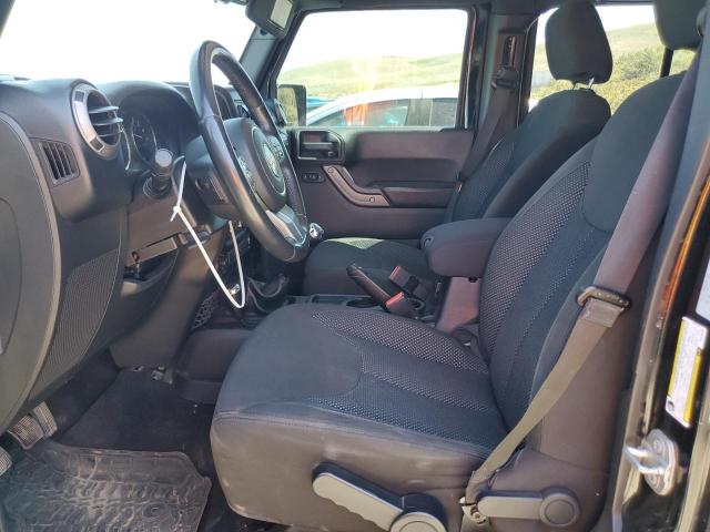 1C4BJWDG2GL142018 Jeep Wrangler Unlimited Sport