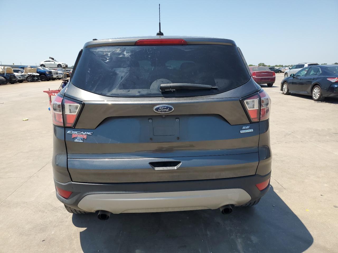 1FMCU0GD8HUC78557 FORD ESCAPE 2017