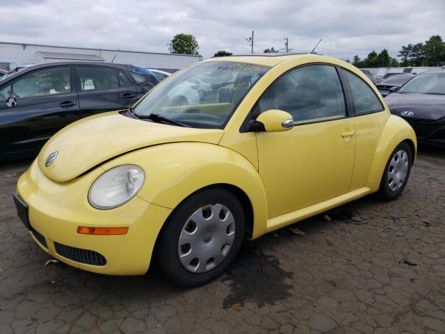 Volkswagen New Beetle 2010