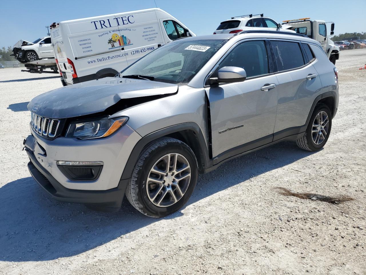 Jeep Compass 2020 багажник