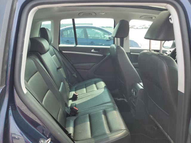 2017 VOLKSWAGEN TIGUAN COM WVGMV7AX4HK041394