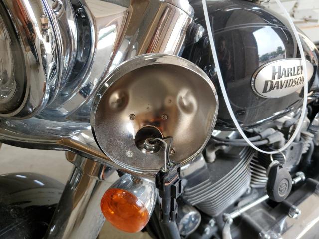 2021 HARLEY-DAVIDSON FLHC 1HD1YAJ18MB045576